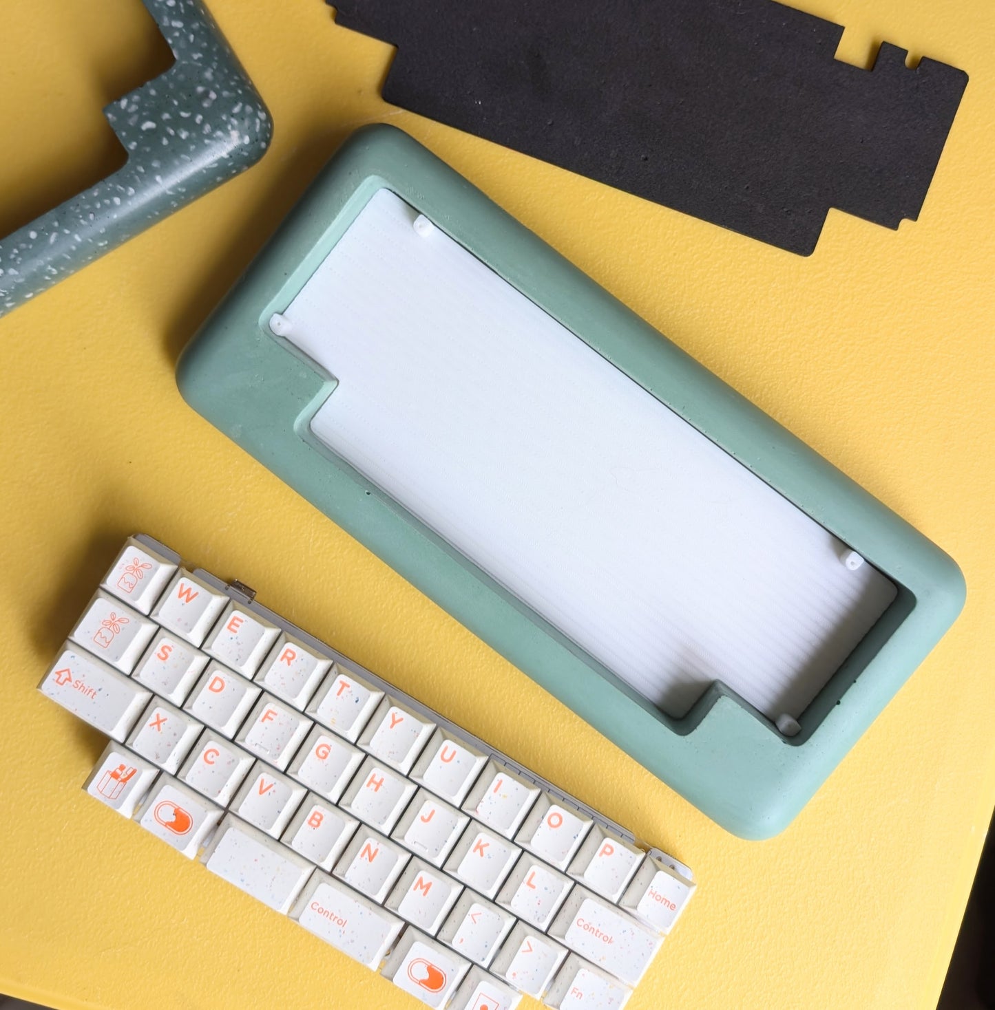 Stonevault- Grey Terrazzo Case