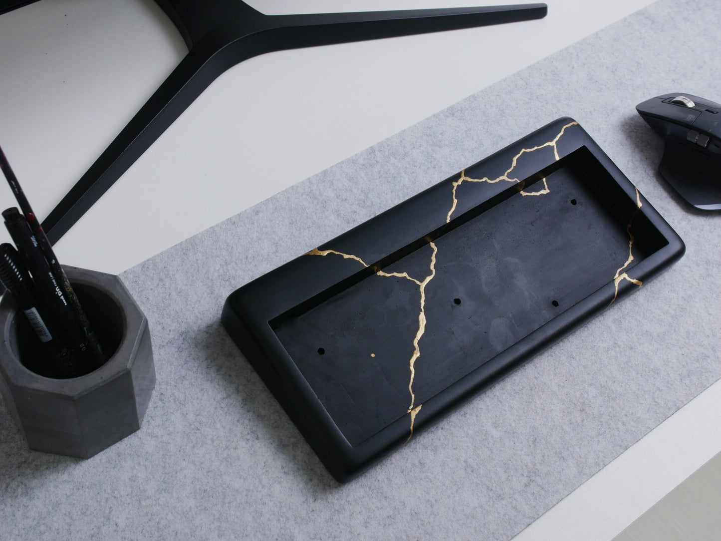 Mason60 Kintsugi- Black 2