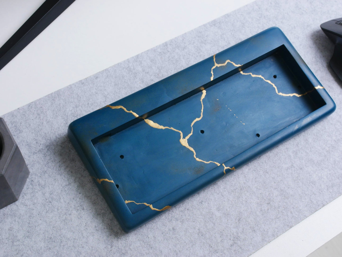 Mason60 Kintsugi- Grey Blue 1