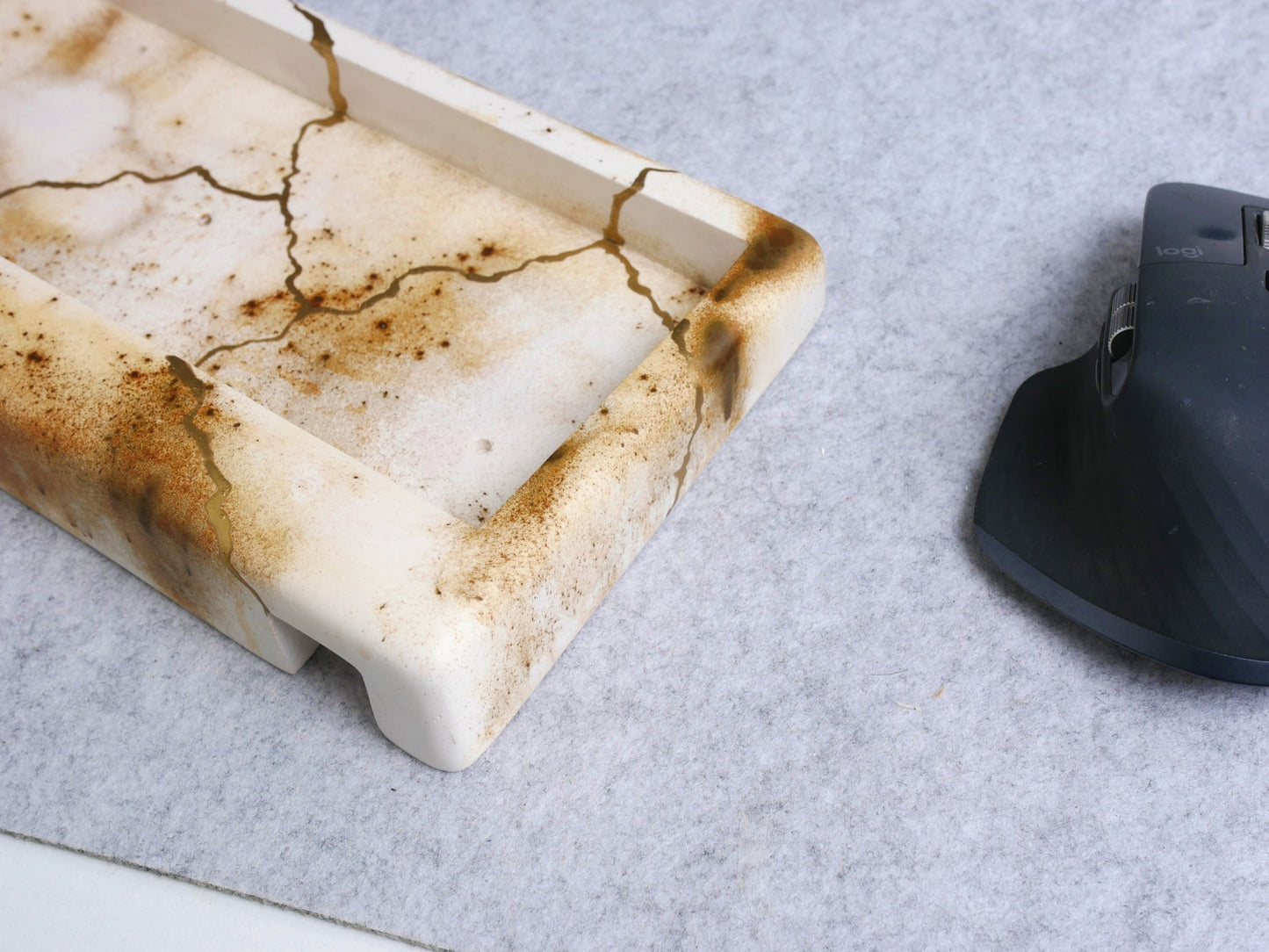Mason60 Kintsugi-White Patina 1