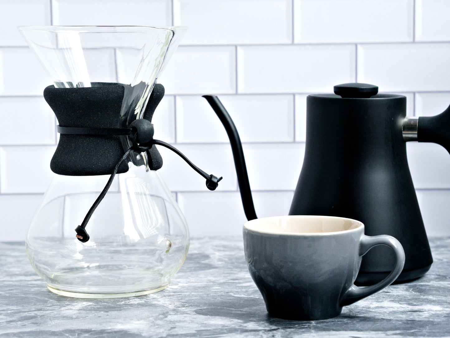 chemex collar black concrete