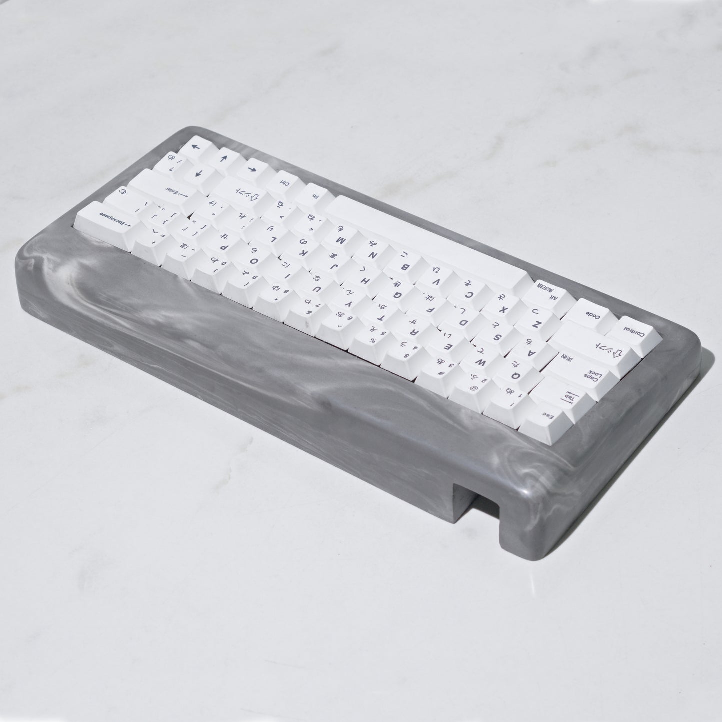 Mason60- Gray Marble 2 (with matching wristrest)