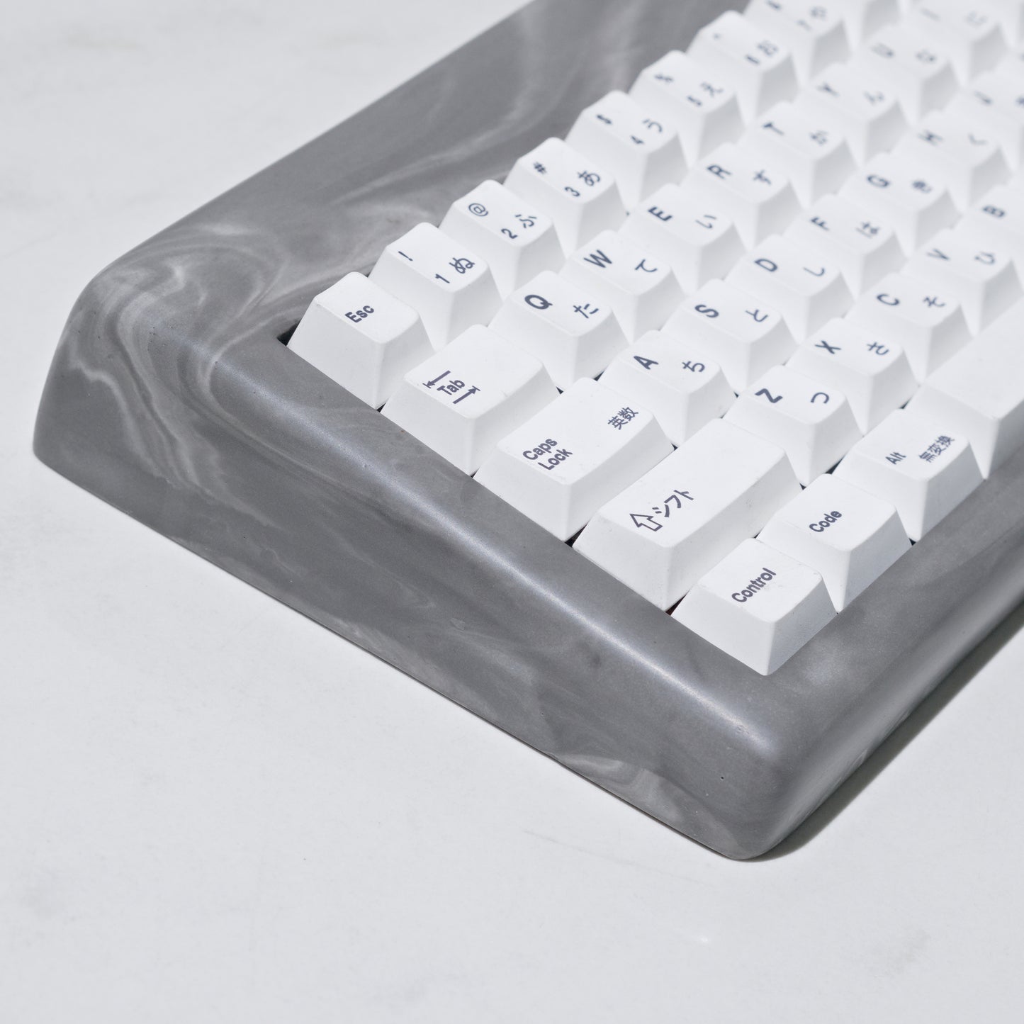 Mason60- Gray Marble 2 (with matching wristrest)