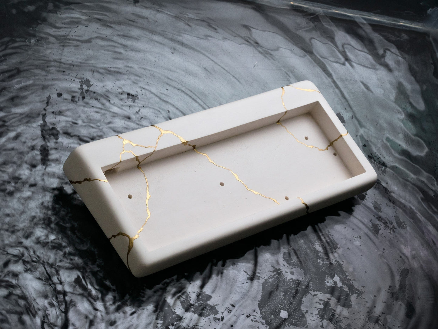 Mason60 Kintsugi- White 3
