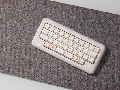 Stonevault- Silver Granite Case